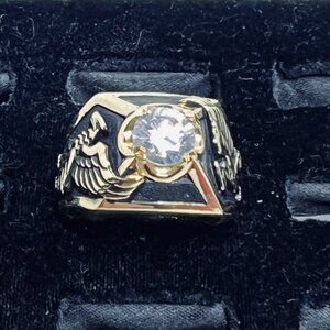 Vintage 14k Yellow Gold Electroplate And Black Enamel Men's Eagle Ring (R399)
